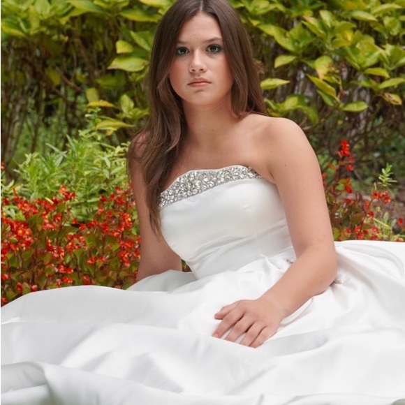 Sherri hill pageant dress strapless white - Picture 4 of 14